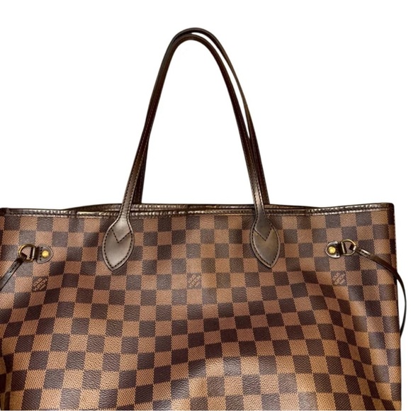 Louis Vuitton Iconic Neverfull MM - Picture 5 of 10